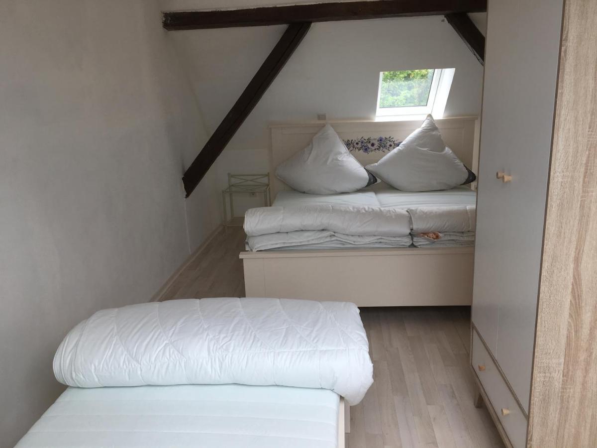 Marijanas Ferienwohnungen: Rustic 19th Century Farmstead Retreat Apartment