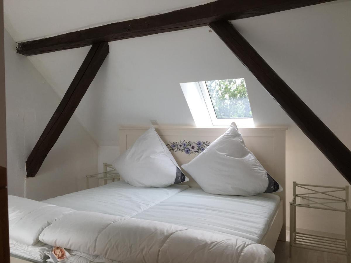 Marijanas Ferienwohnungen: Rustic 19th Century Farmstead Retreat